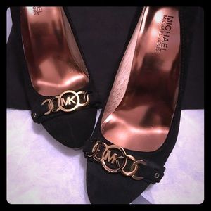 Michael Kors Black Suede 37 1/2 Pump